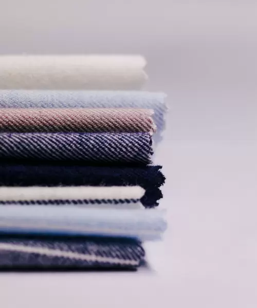 80% cotton 20% wool